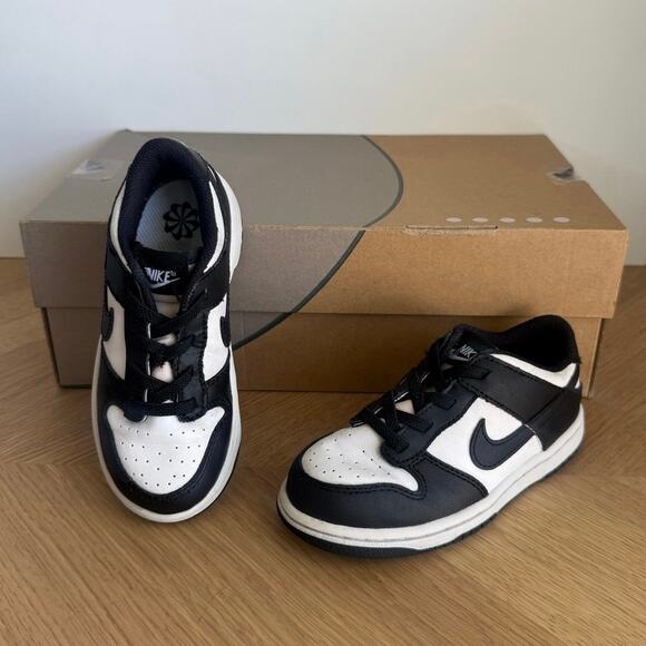 Nike Dunk Low Panda Black/White Toddler Sneakers- SZ 10 C - Picture 1 of 12